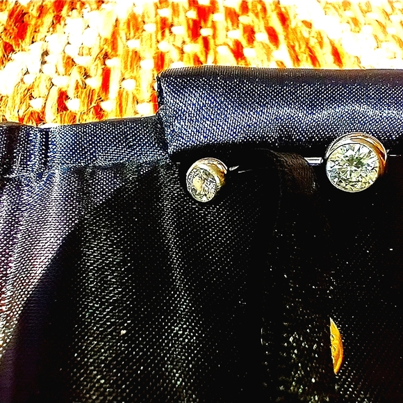 Ring belly CZ WhiteTitanium Belly Ring - Picture 5 of 7